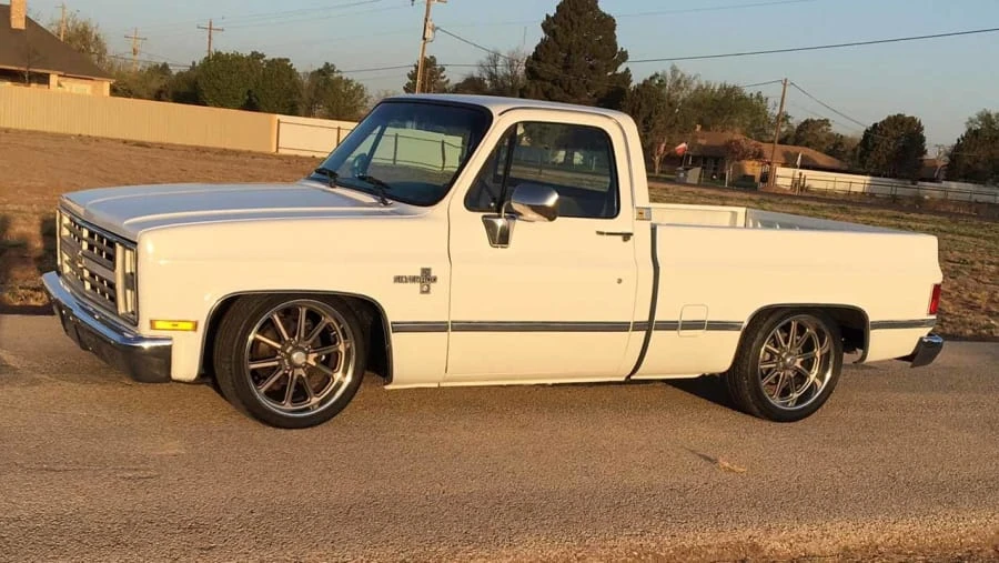 1986 Chevrolet C/K 3rd Gen - Image 2 of 15