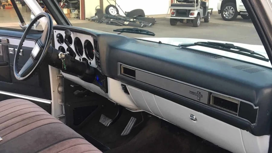 1986 Chevrolet C/K 3rd Gen - Image 6 of 15
