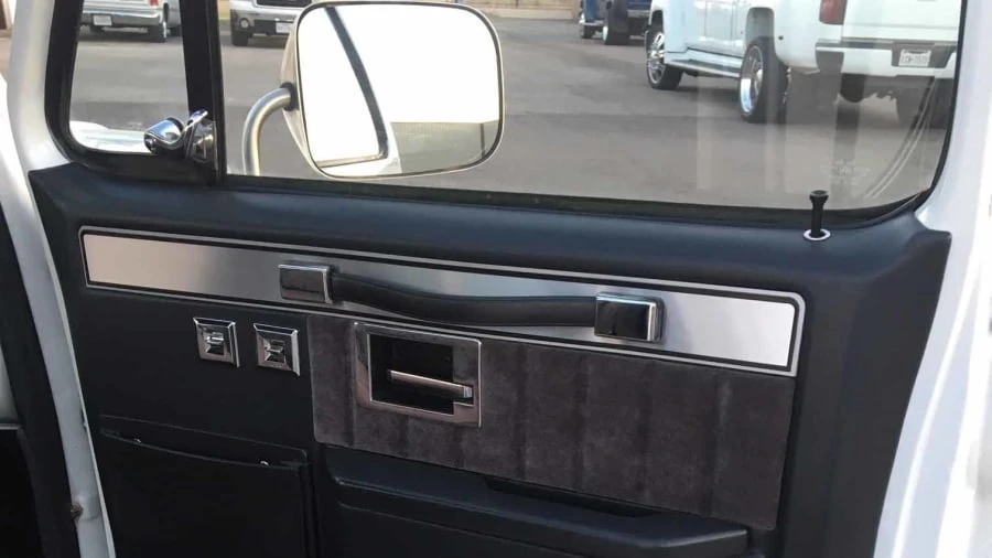 1986 Chevrolet C/K 3rd Gen - Image 8 of 15