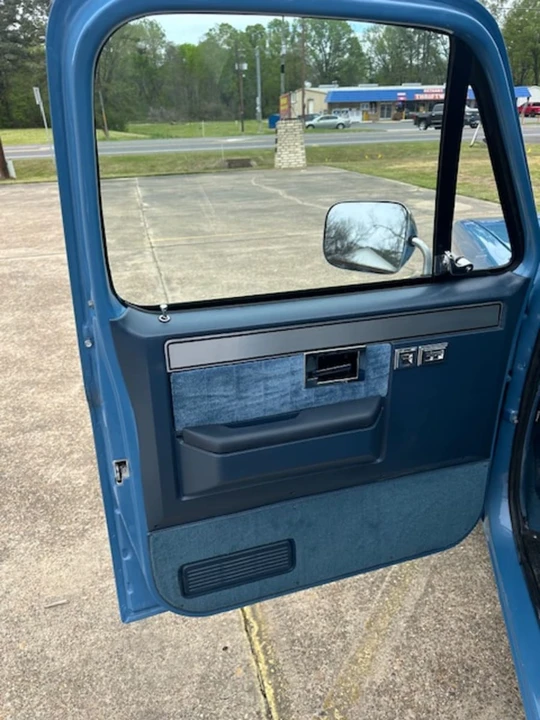 1986 Chevrolet C/K 3rd Gen - Image 7 of 8