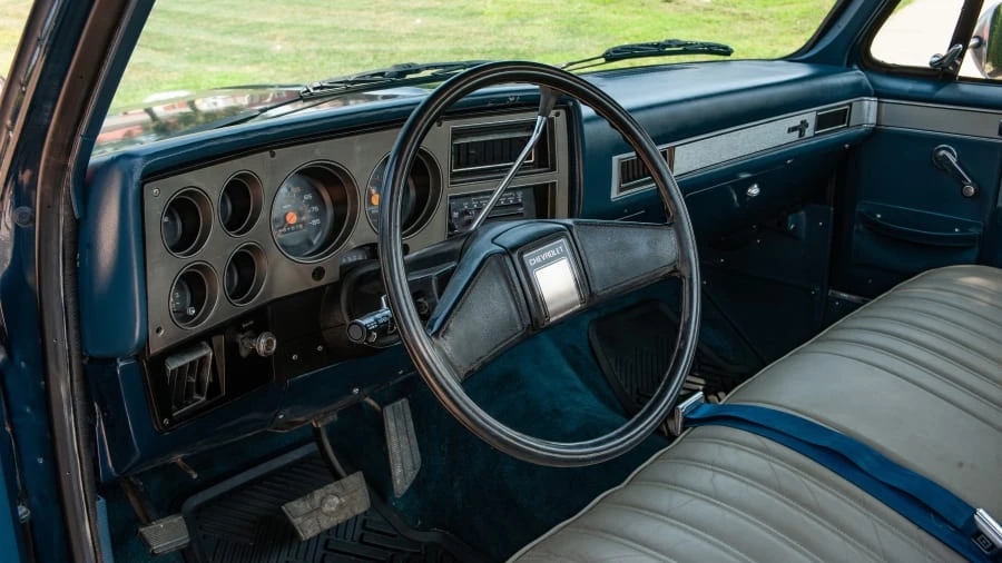 1986 Chevrolet C/K 3rd Gen - Image 13 of 24