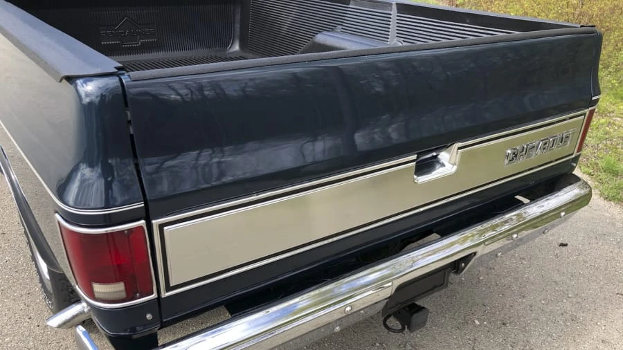 1986 Chevrolet C/K 3rd Gen - Image 3 of 10