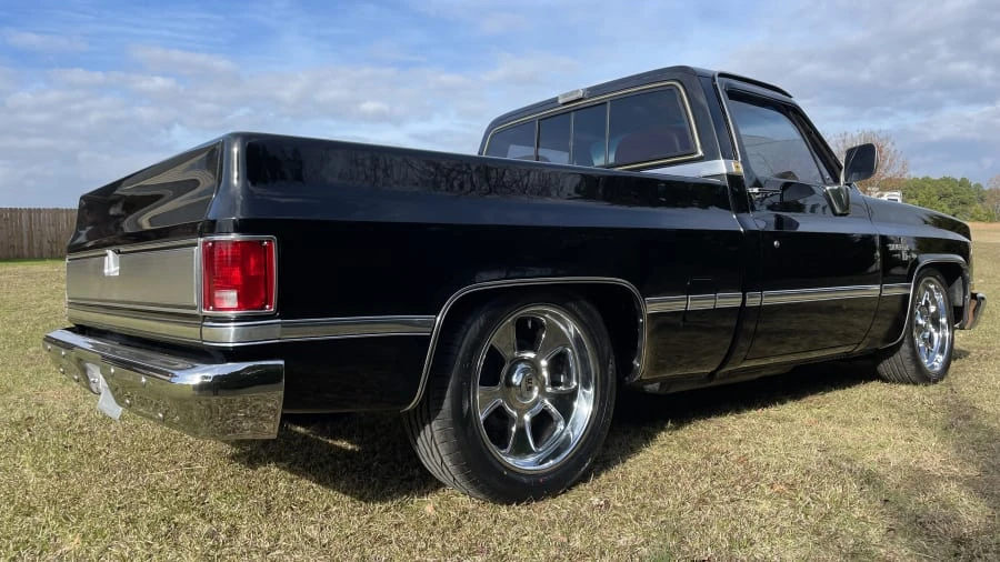1986 Chevrolet C/K 3rd Gen - Image 3 of 19