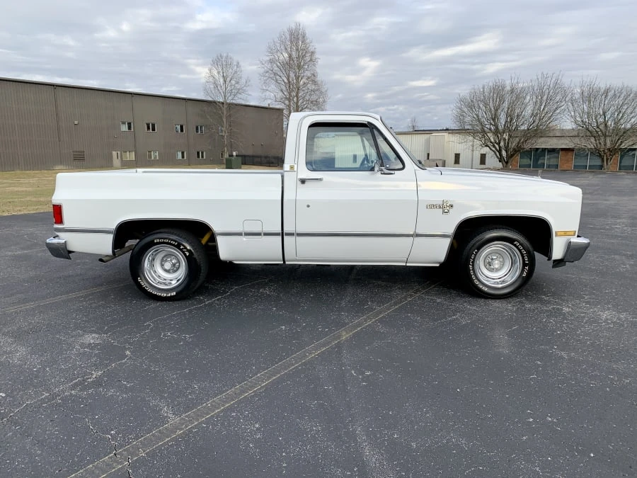 1986 Chevrolet C/K 3rd Gen - Image 9 of 31