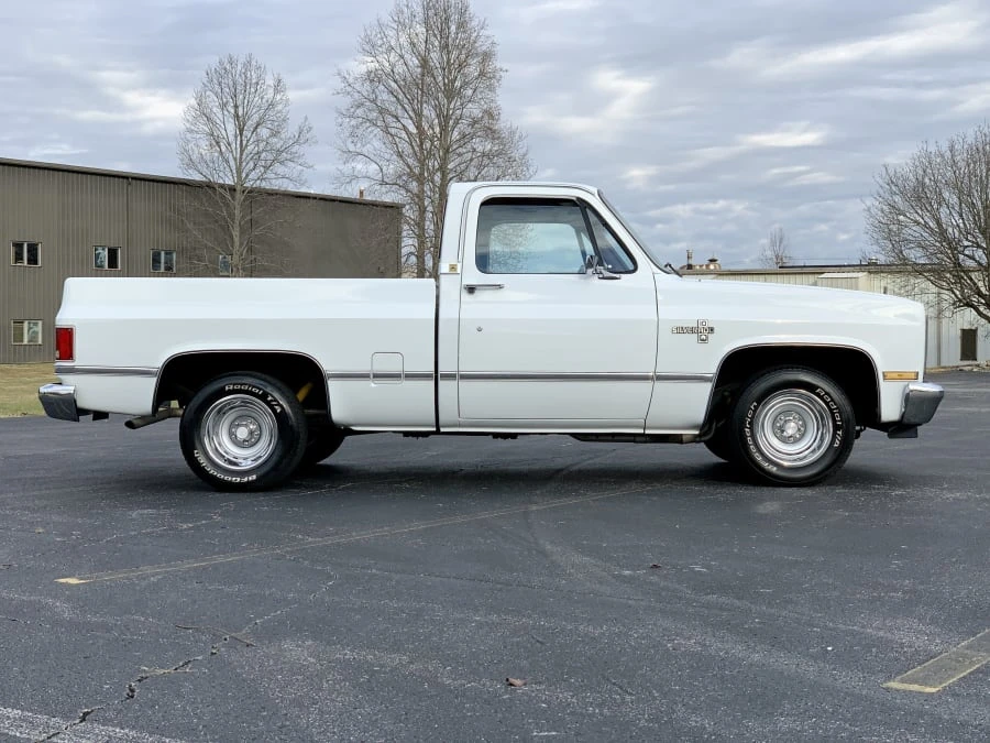 1986 Chevrolet C/K 3rd Gen - Image 10 of 31