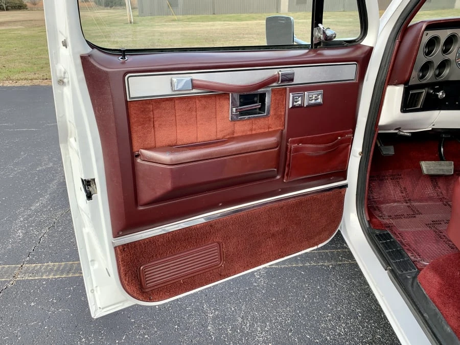 1986 Chevrolet C/K 3rd Gen - Image 14 of 31