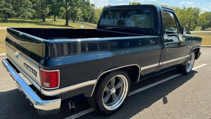 1986 Chevrolet C/K 3rd Gen - Image 2 of 13