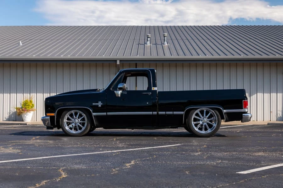 1986 Chevrolet C/K 3rd Gen - Image 2 of 31