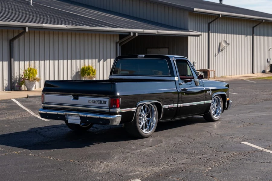 1986 Chevrolet C/K 3rd Gen - Image 3 of 31