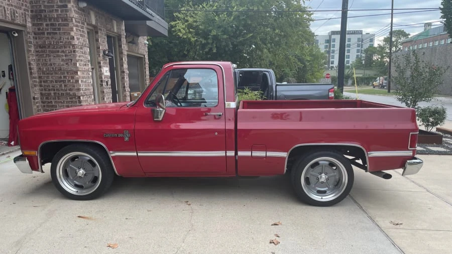 1986 Chevrolet C/K 3rd Gen - Image 2 of 15