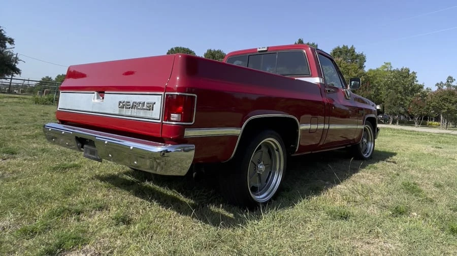 1986 Chevrolet C/K 3rd Gen - Image 2 of 16
