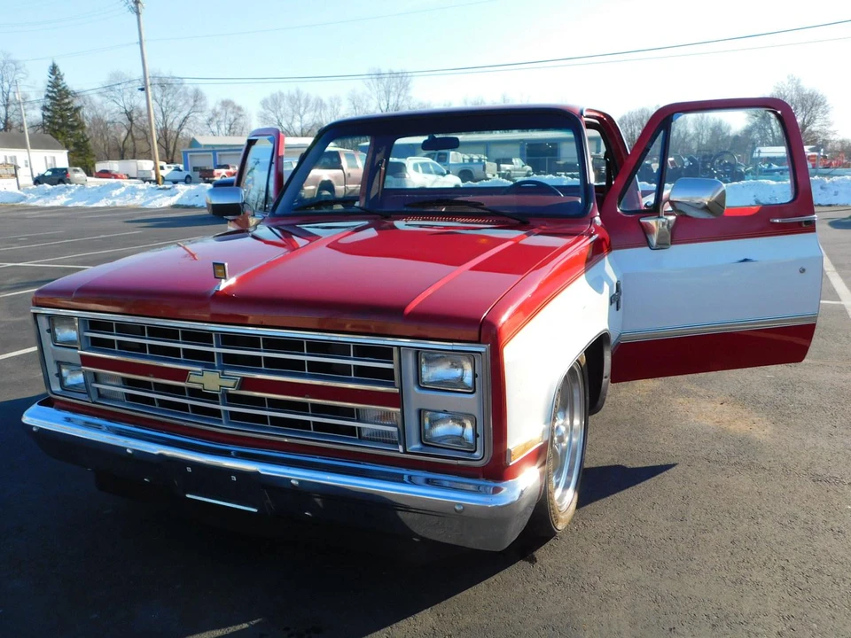 1986 Chevrolet C/K 3rd Gen - Image 8 of 31