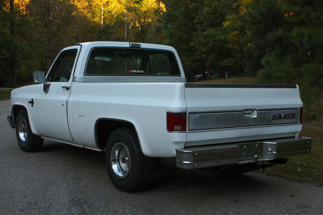 1986 Chevrolet C/K 3rd Gen - Image 4 of 31