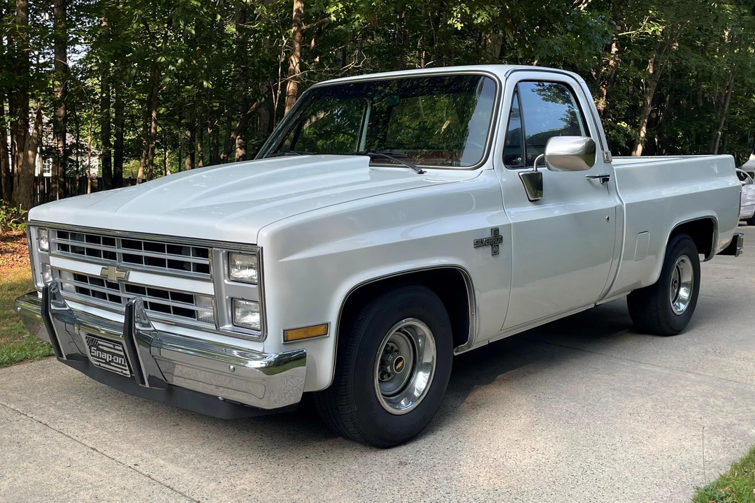 1986 Chevrolet C/K 3rd Gen - Image 3 of 31