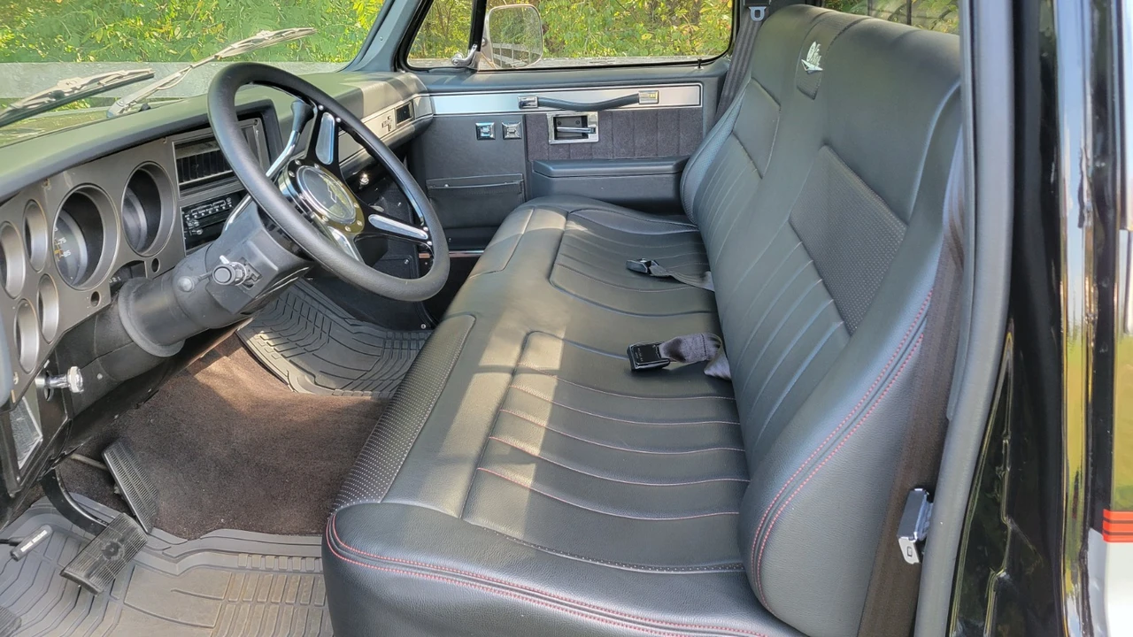 1986 Chevrolet C/K 3rd Gen - Image 8 of 15