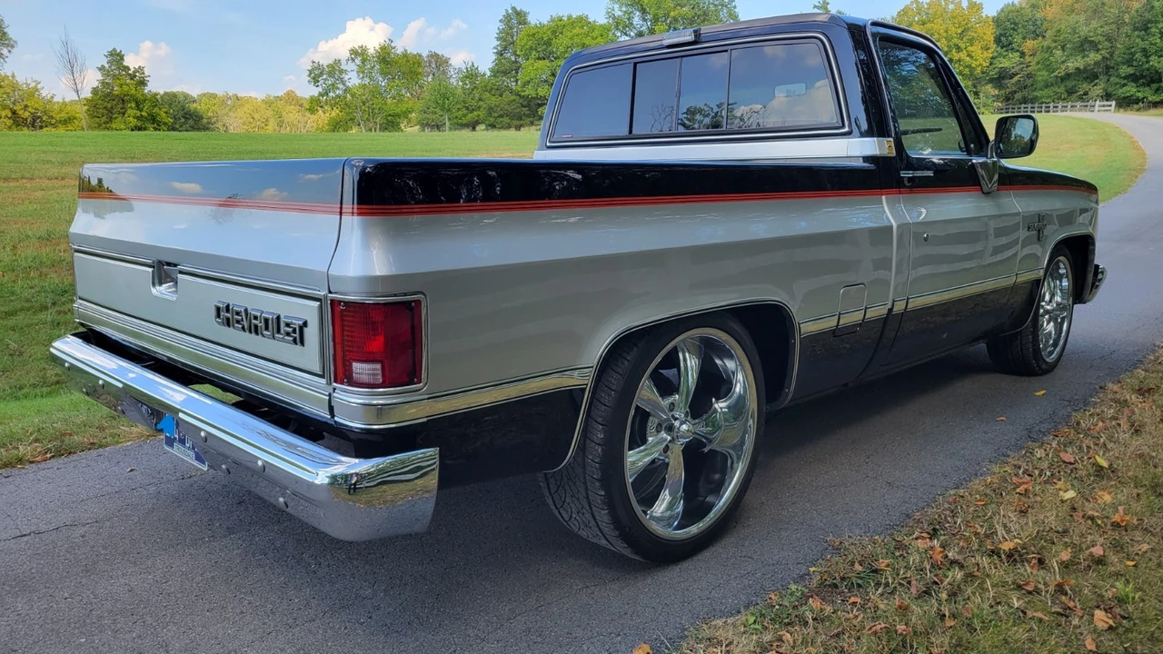 1986 Chevrolet C/K 3rd Gen - Image 4 of 15