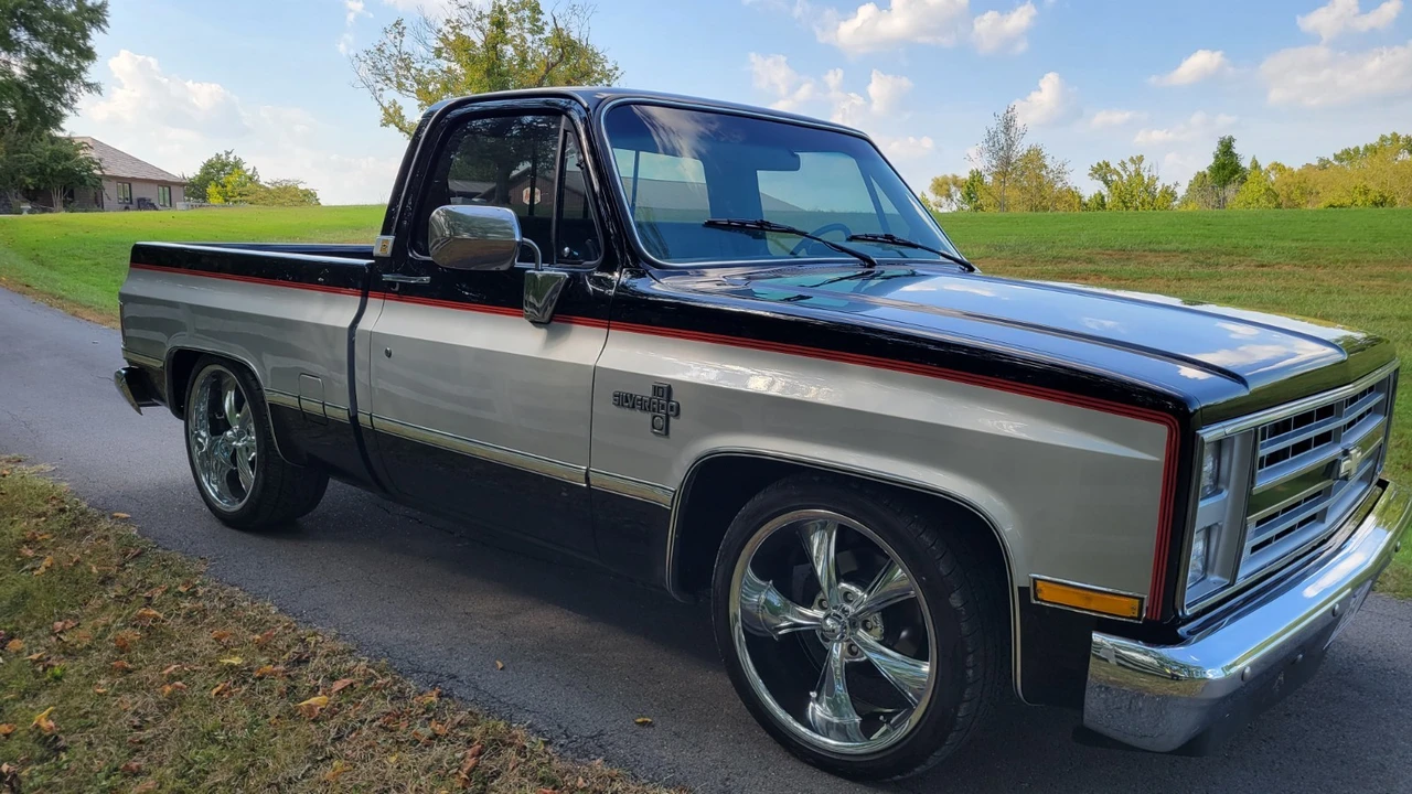 1986 Chevrolet C/K 3rd Gen - Image 6 of 15