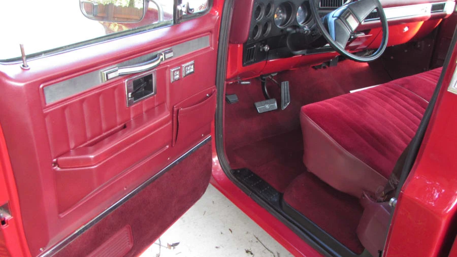 1986 Chevrolet C/K 3rd Gen - Image 10 of 11