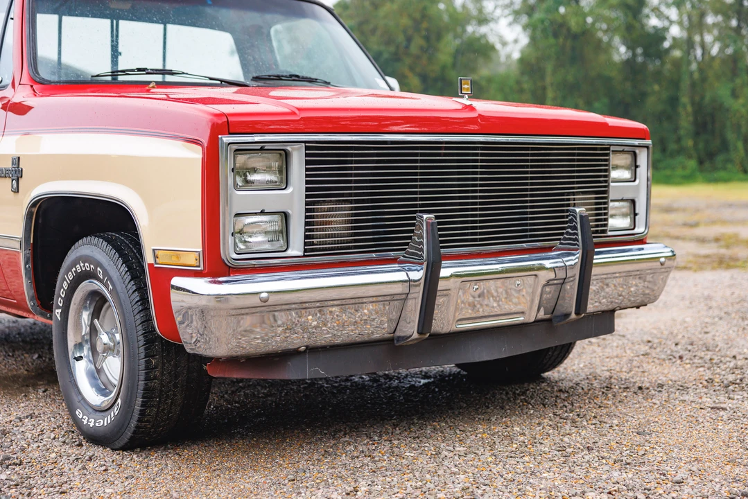 1986 Chevrolet Silverado - Image 8 of 31