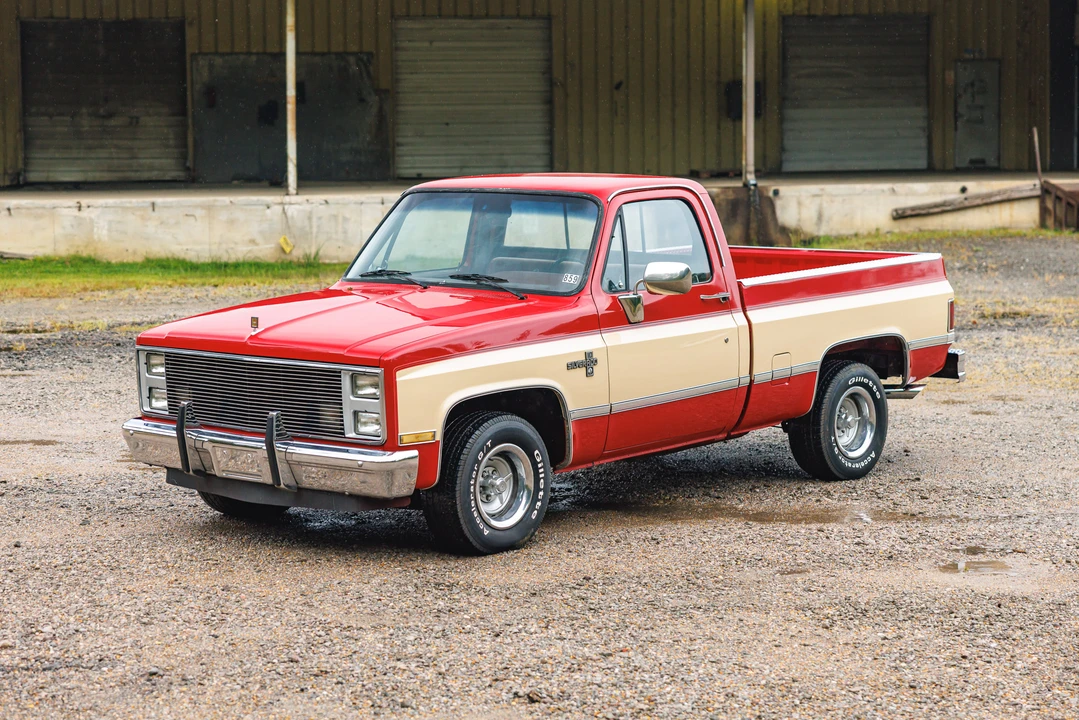 1986 Chevrolet Silverado - Image 23 of 31