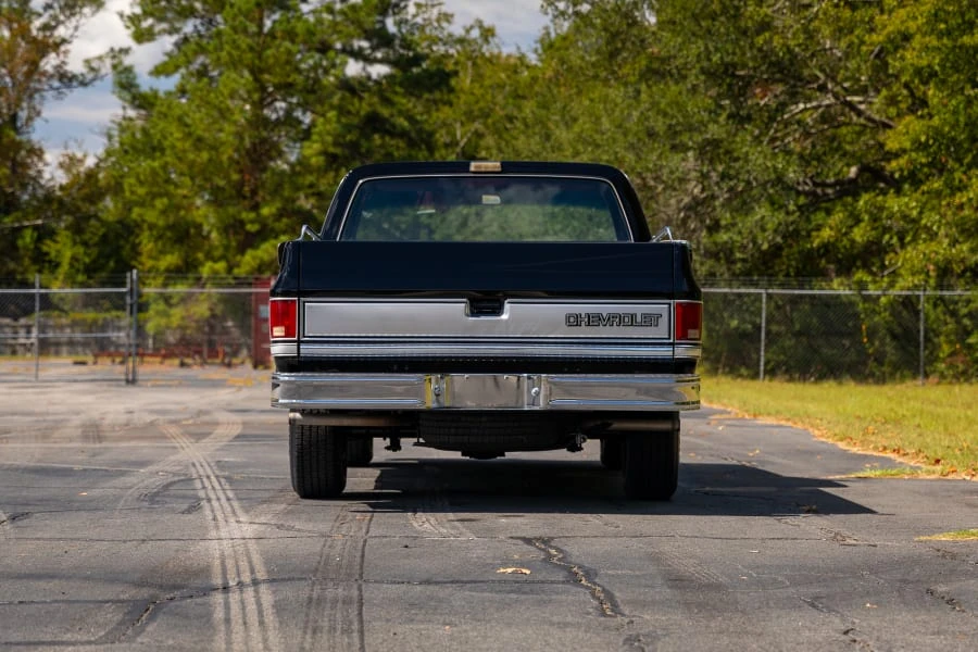 1986 Chevrolet C/K 3rd Gen - Image 5 of 31