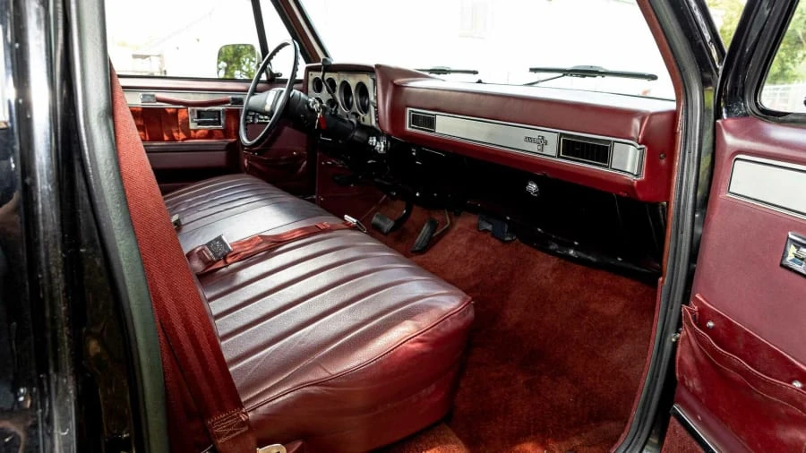 1986 Chevrolet C/K 3rd Gen - Image 10 of 31