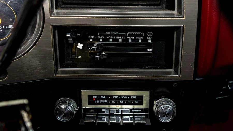 1986 Chevrolet C/K 3rd Gen - Image 14 of 31
