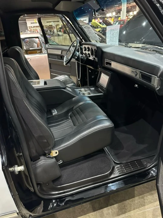 1986 Chevrolet C/K 3rd Gen - Image 8 of 16