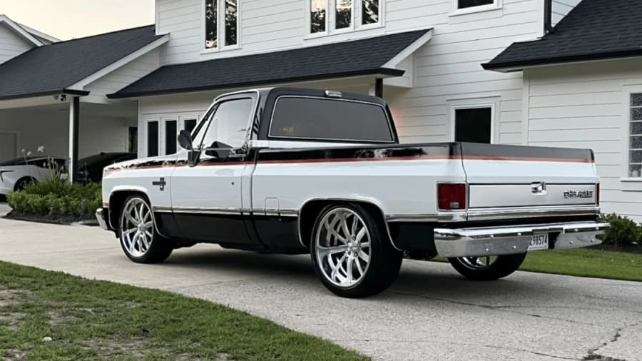1986 Chevrolet C/K 3rd Gen - Image 2 of 16