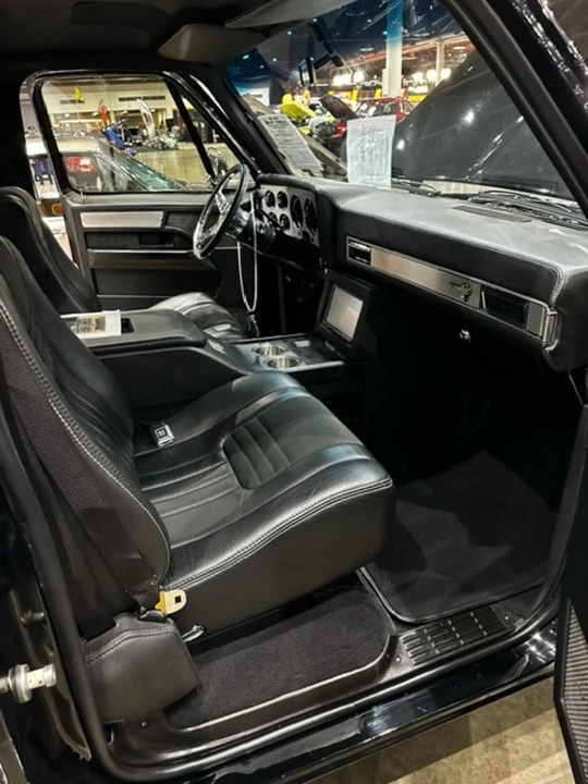 1986 Chevrolet C/K 3rd Gen - Image 9 of 17