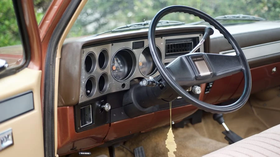 1986 Chevrolet C/K 3rd Gen - Image 3 of 31
