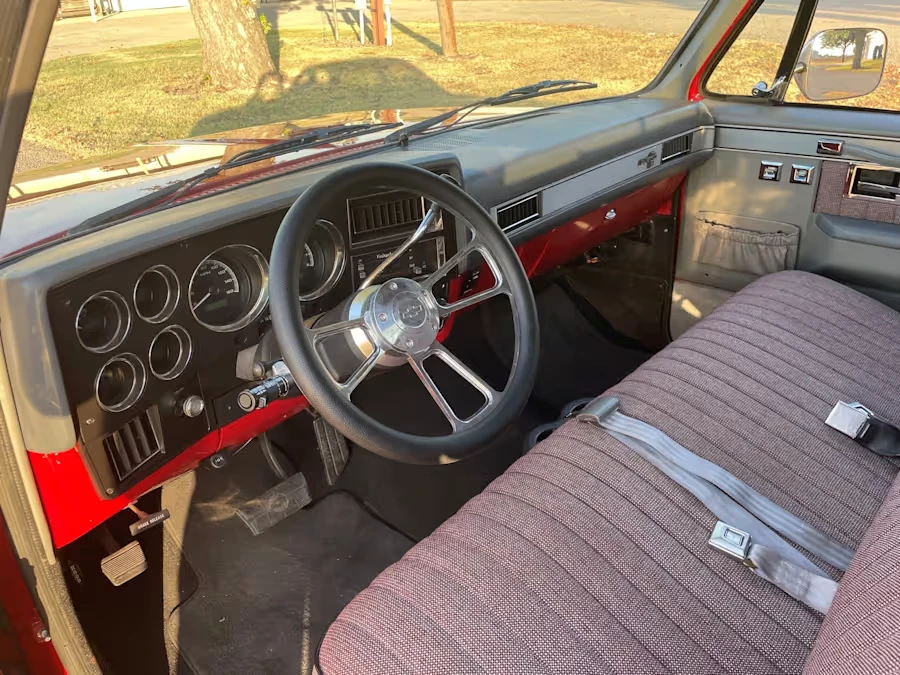 1986 Chevrolet C/K 3rd Gen - Image 6 of 11