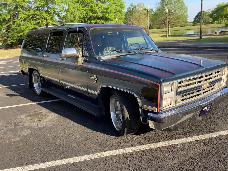 1986 Chevrolet Suburban 7th Gen - Image 14 of 31