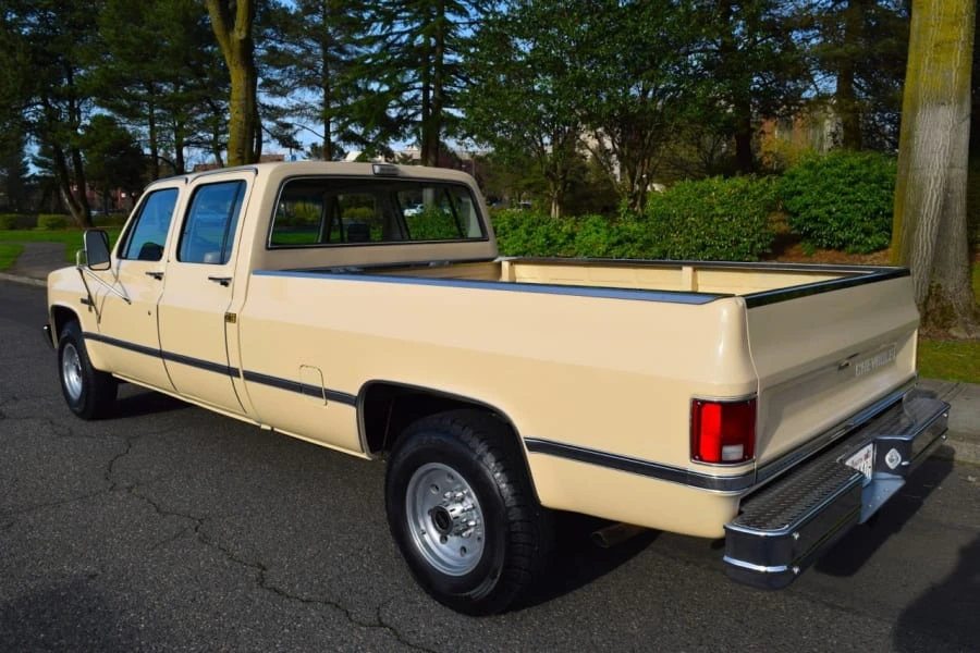 1986 Chevrolet C/K 3rd Gen - Image 2 of 12