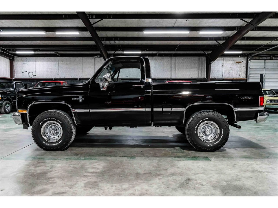 1986 Chevrolet C/K 3rd Gen - Image 2 of 21