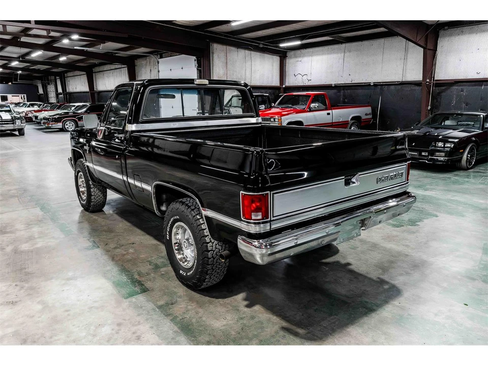1986 Chevrolet C/K 3rd Gen - Image 3 of 21