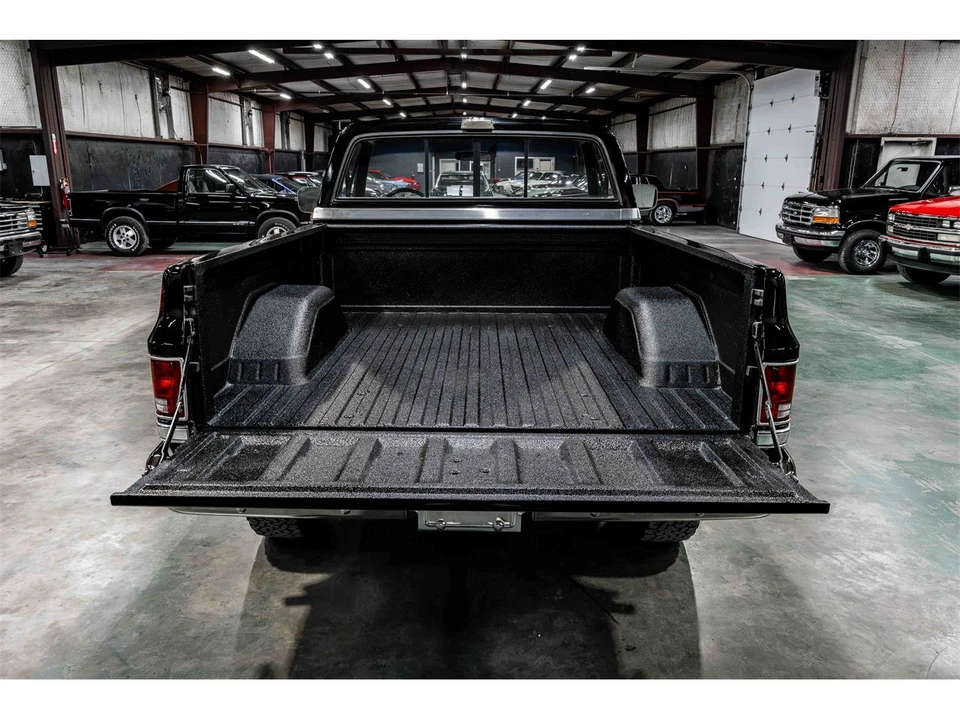 1986 Chevrolet C/K 3rd Gen - Image 18 of 21