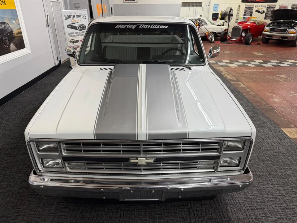 1986 Chevrolet C/K 3rd Gen - Image 7 of 31