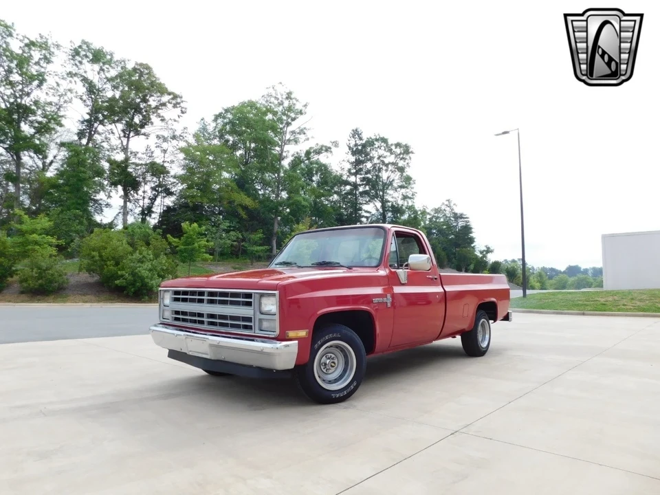 1986 Chevrolet C/K 3rd Gen - Image 3 of 21