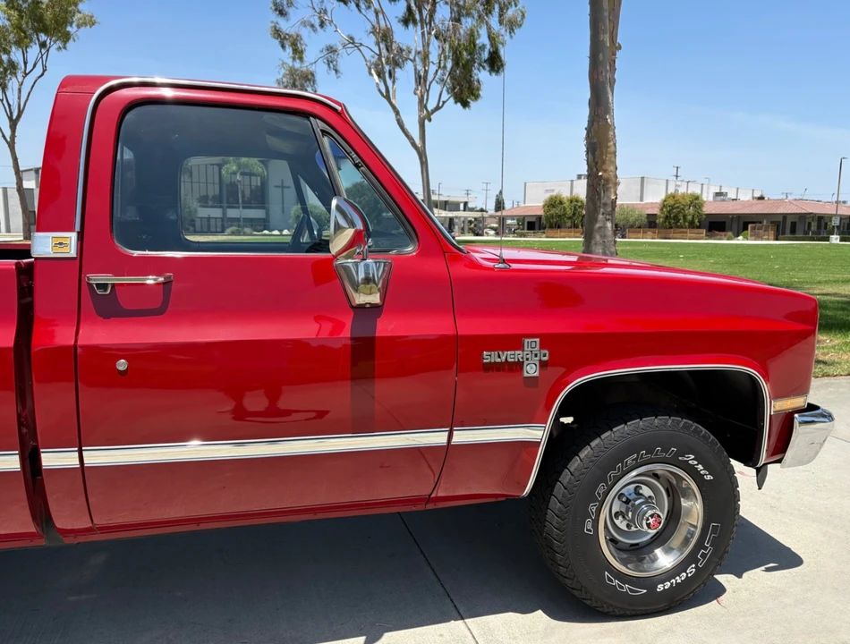 1986 Chevrolet C/K 3rd Gen - Image 5 of 31