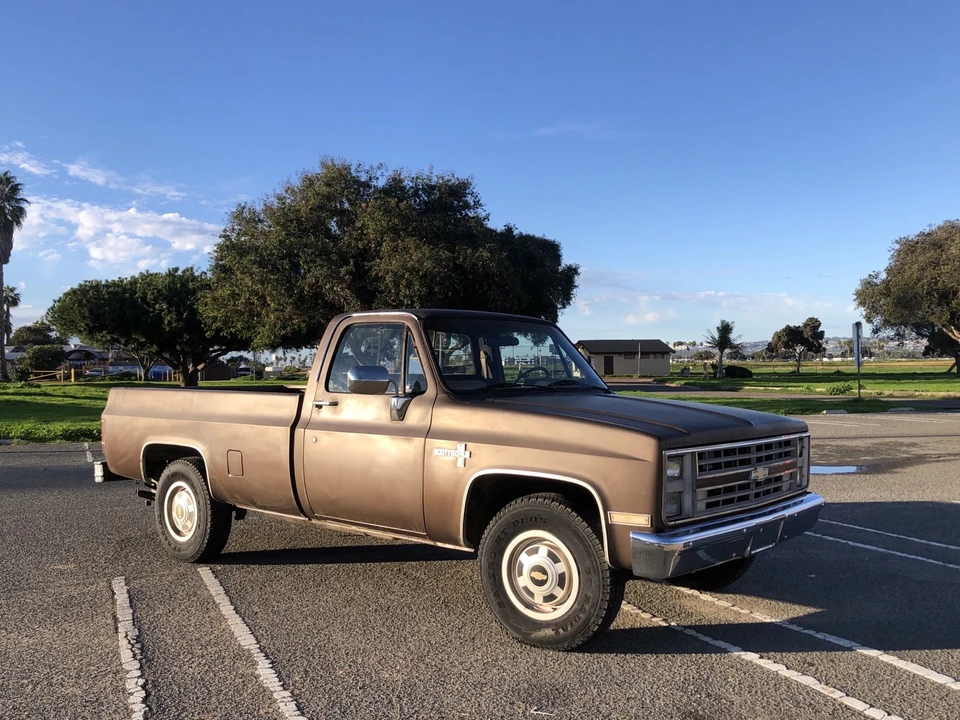 1986 Chevrolet C/K 3rd Gen - Image 10 of 21