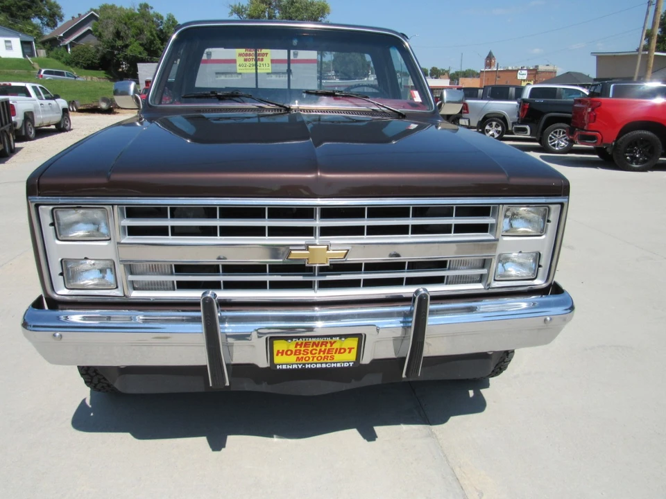 1986 Chevrolet C/K 3rd Gen - Image 2 of 12