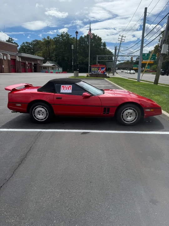 1986 Chevrolet Corvette C4 - Image 4 of 12