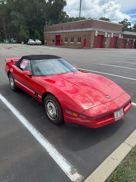 1986 Chevrolet Corvette C4 - Image 3 of 12