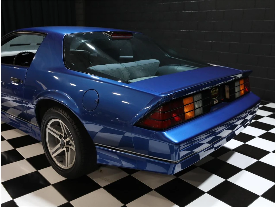 1986 Chevrolet Camaro 3rd Gen - Image 25 of 31