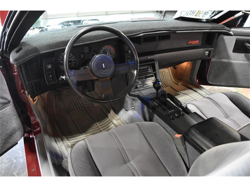 1986 Chevrolet Camaro 3rd Gen - Image 28 of 31