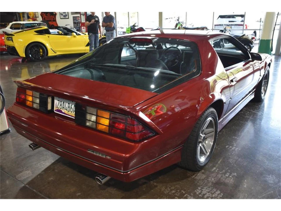 1986 Chevrolet Camaro 3rd Gen - Image 8 of 31