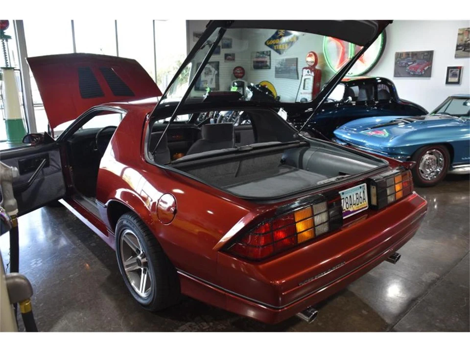 1986 Chevrolet Camaro 3rd Gen - Image 14 of 31