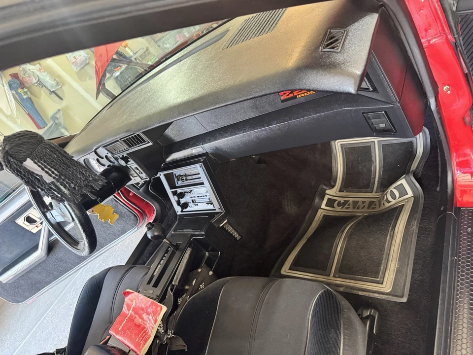 1986 Chevrolet Camaro 3rd Gen - Image 19 of 21