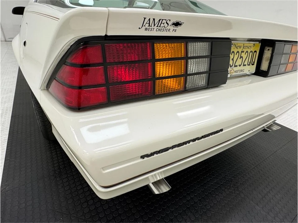 1986 Chevrolet Camaro 3rd Gen - Image 21 of 31